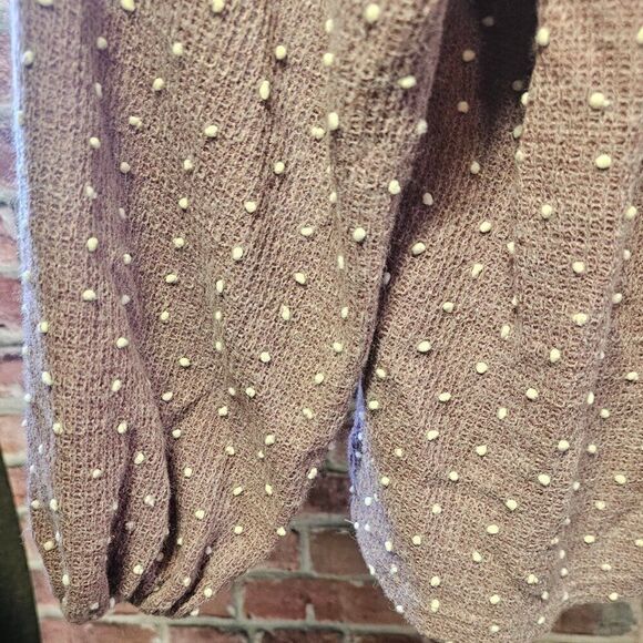 Women's FLOWER & FEATHER Textured Polka Dot Crop Sweater Large - Picture 7 of 10